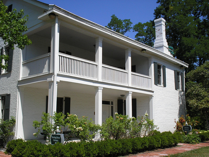 28-Exterior of Patt. Home.