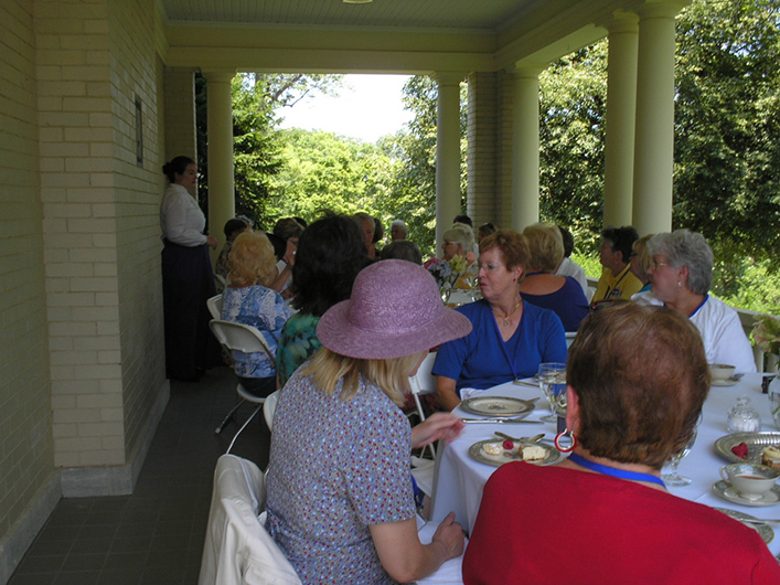 46-tea at Hawthorn Hill