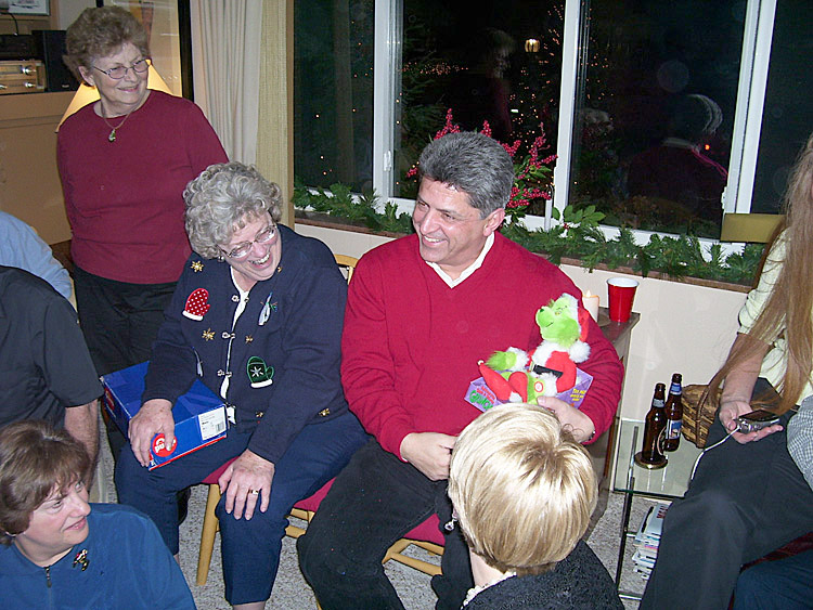 HOL2006aw